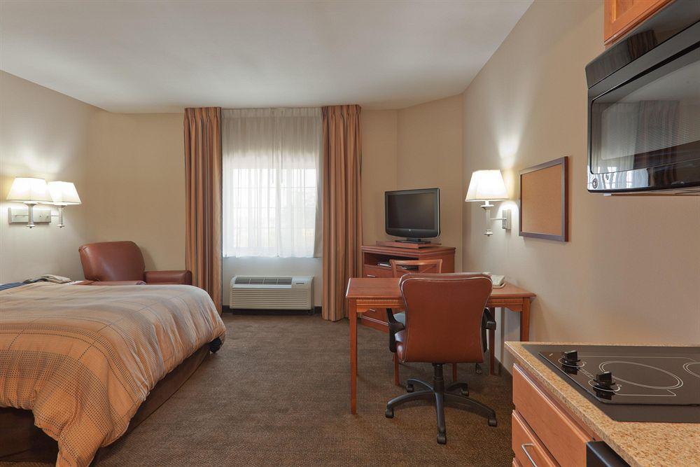 Candlewood Suites Pearl, An Ihg Hotel Room photo