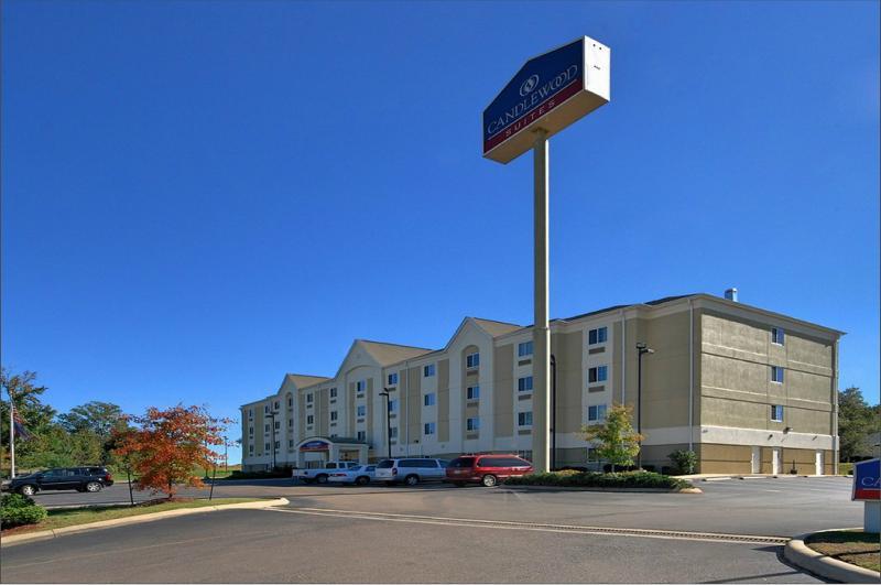 Candlewood Suites Pearl, An Ihg Hotel Exterior photo